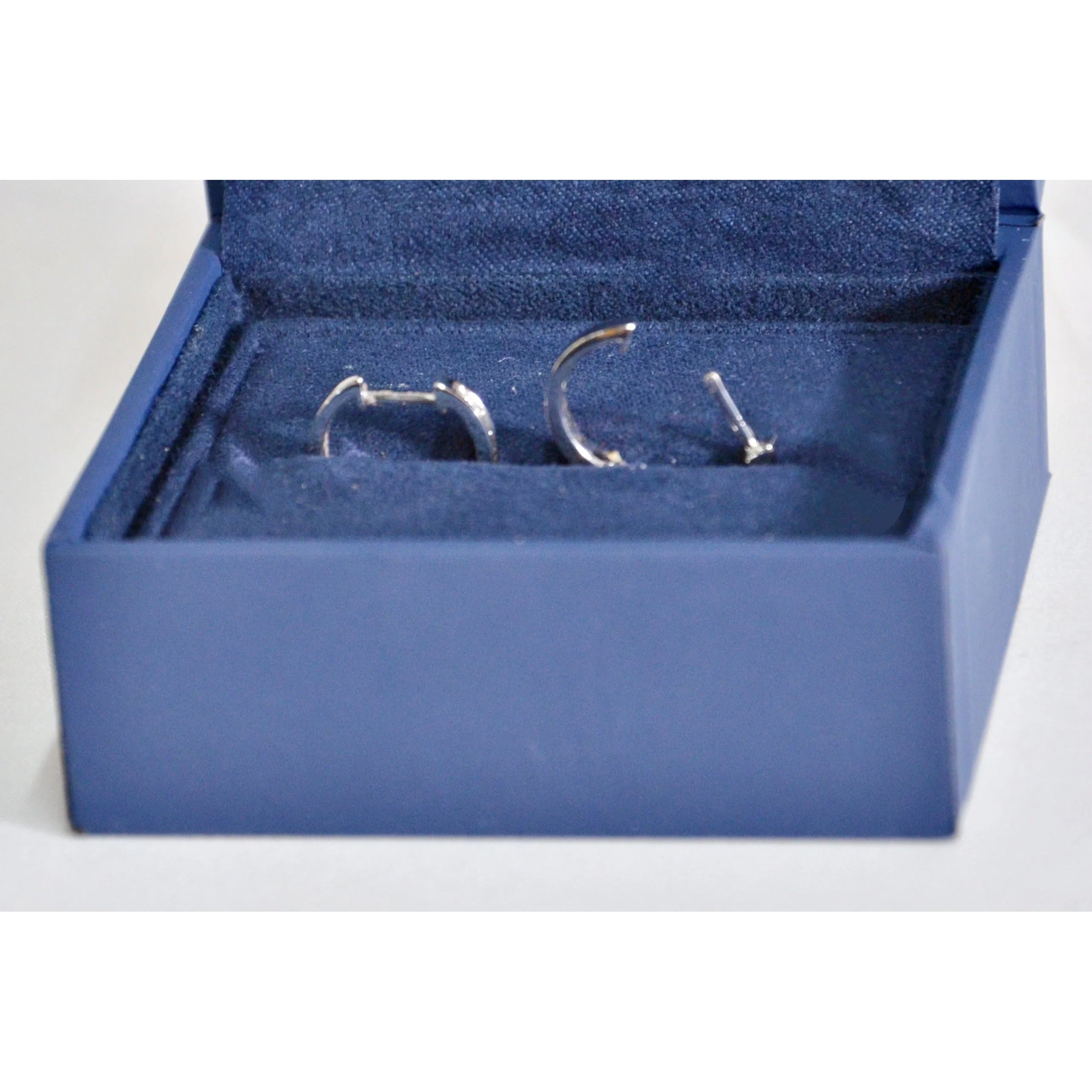 14kt White Gold and Diamond Earrings - Image 3