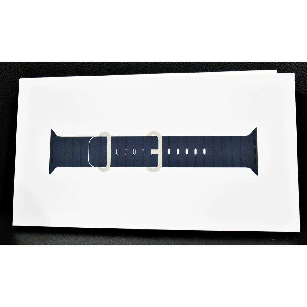 Apple Watch Ultra 2 64GB Titanium 49mm  Ocean Band Blue - Image 6