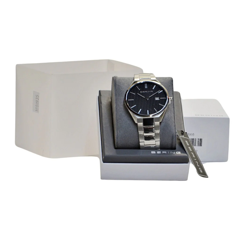 Bering Men's Ultra Slim 17240-702 Polished & Brushed Bracelet Watch-Silver