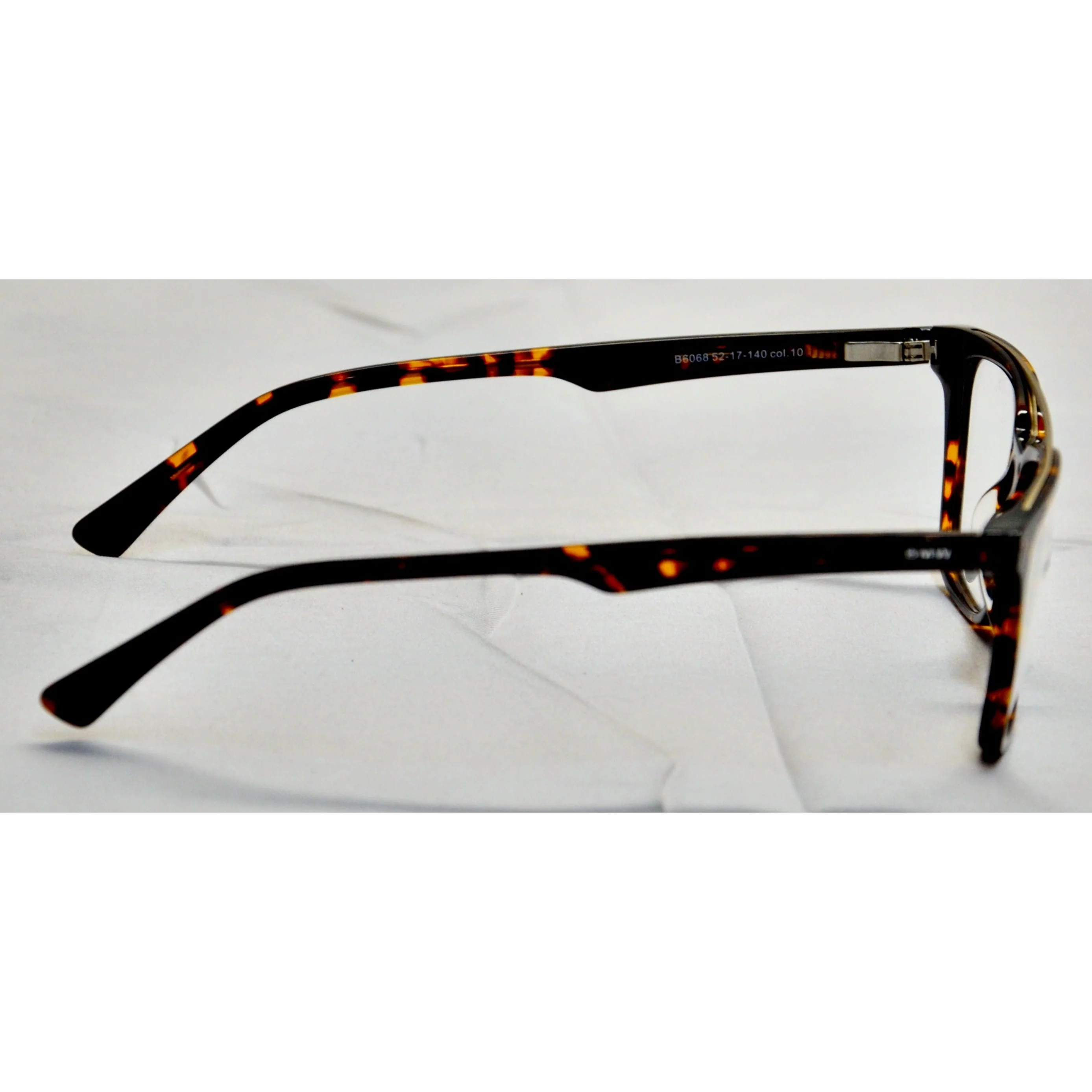BMW Men's Square Full Frame Eyeglasses w/ Bar Bridge / Tortoise Shell 52-17-140 - Image 4