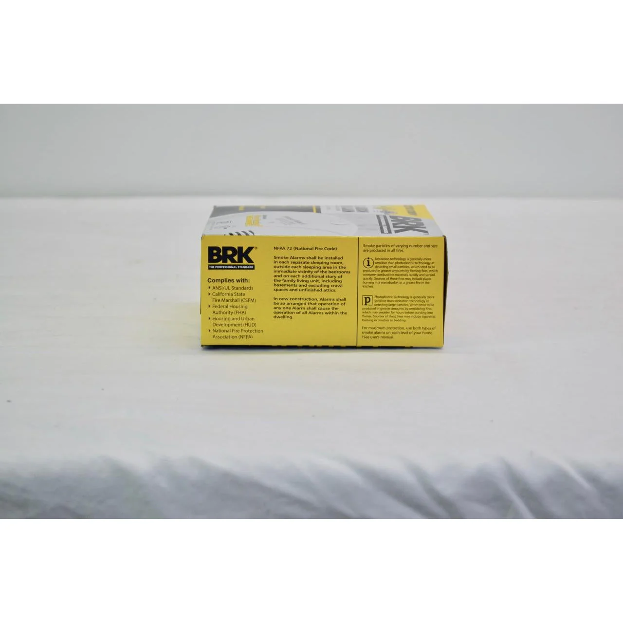 BRK First Alert SC7010BV Smoke/Carbon Monoxide Alarm 120V (2) AA Battery - Image 3