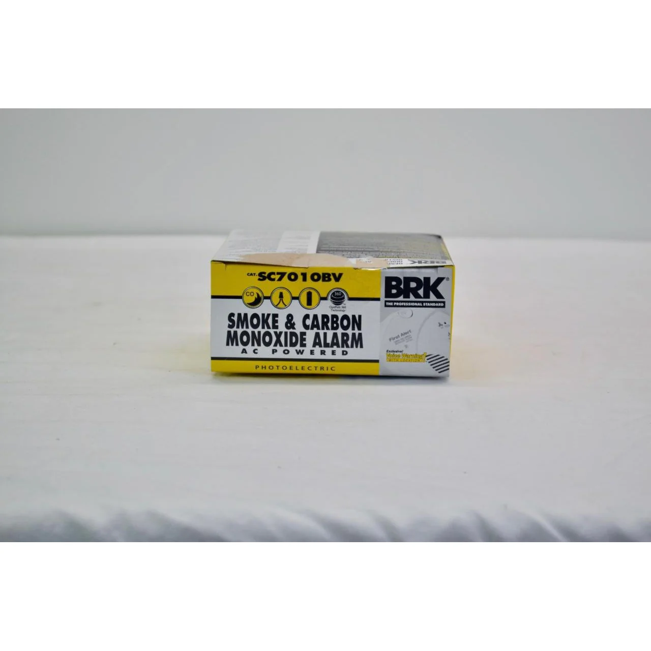 BRK First Alert SC7010BV Smoke/Carbon Monoxide Alarm 120V (2) AA Battery - Image 5