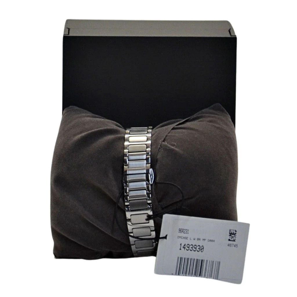 Bulova Women's Futuro Millennia Diamond-Accent Bracelet Watch 96R231 Silver-tone - Image 6