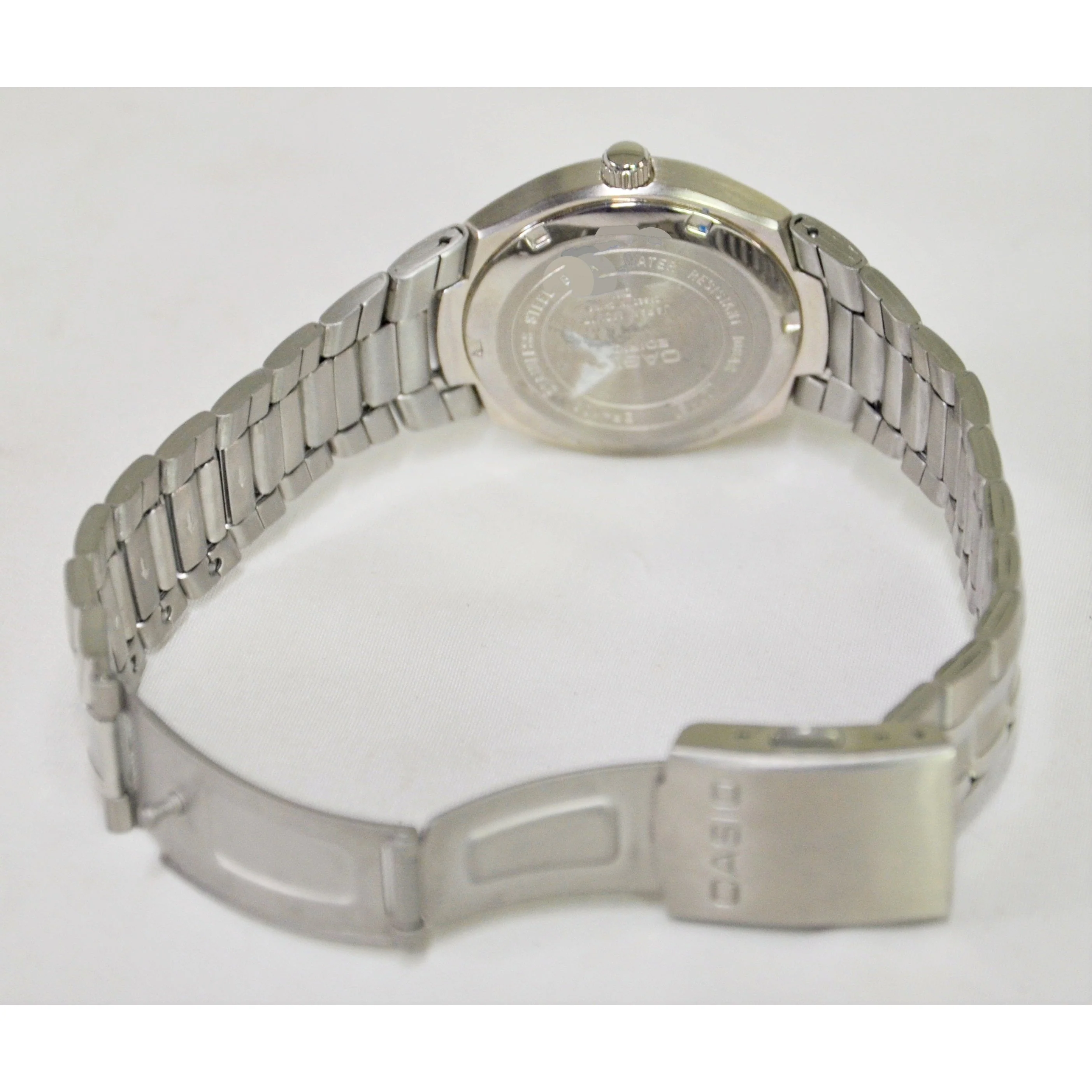 CASIO MEN'S EDIFICE QUARTZ WRISTWATCH - Image 4