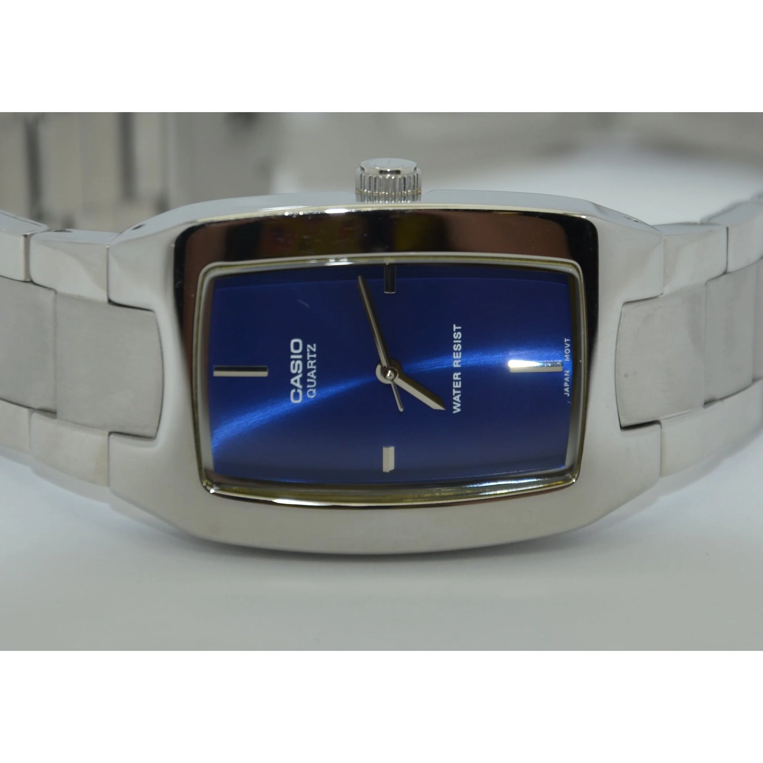 CASIO Silver Blue Men's Blue Watch  MTP-1165A-1C2 - Image 2