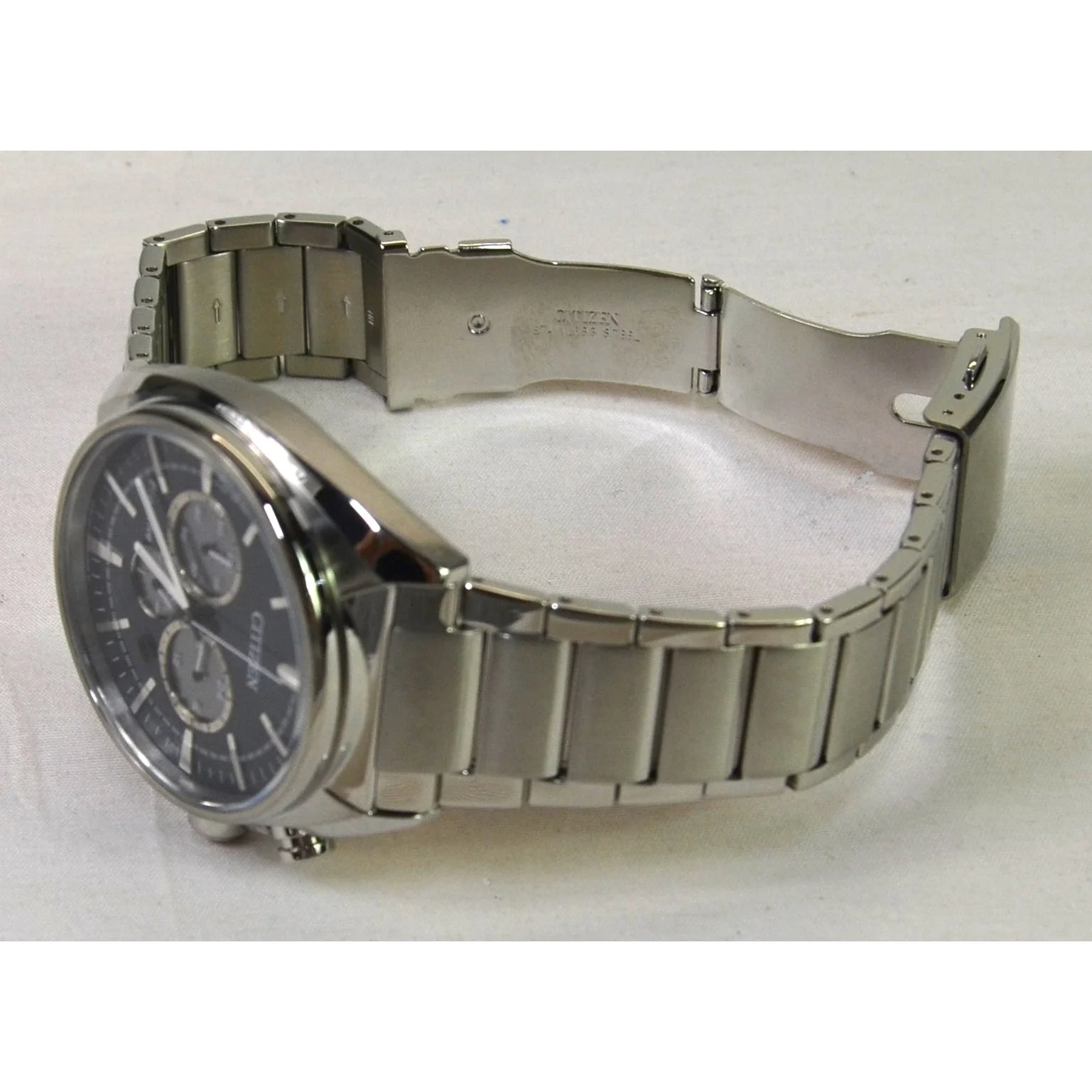 Citizen Men's Chronograph Watch CA4280-53L  Blue Dial - Image 2