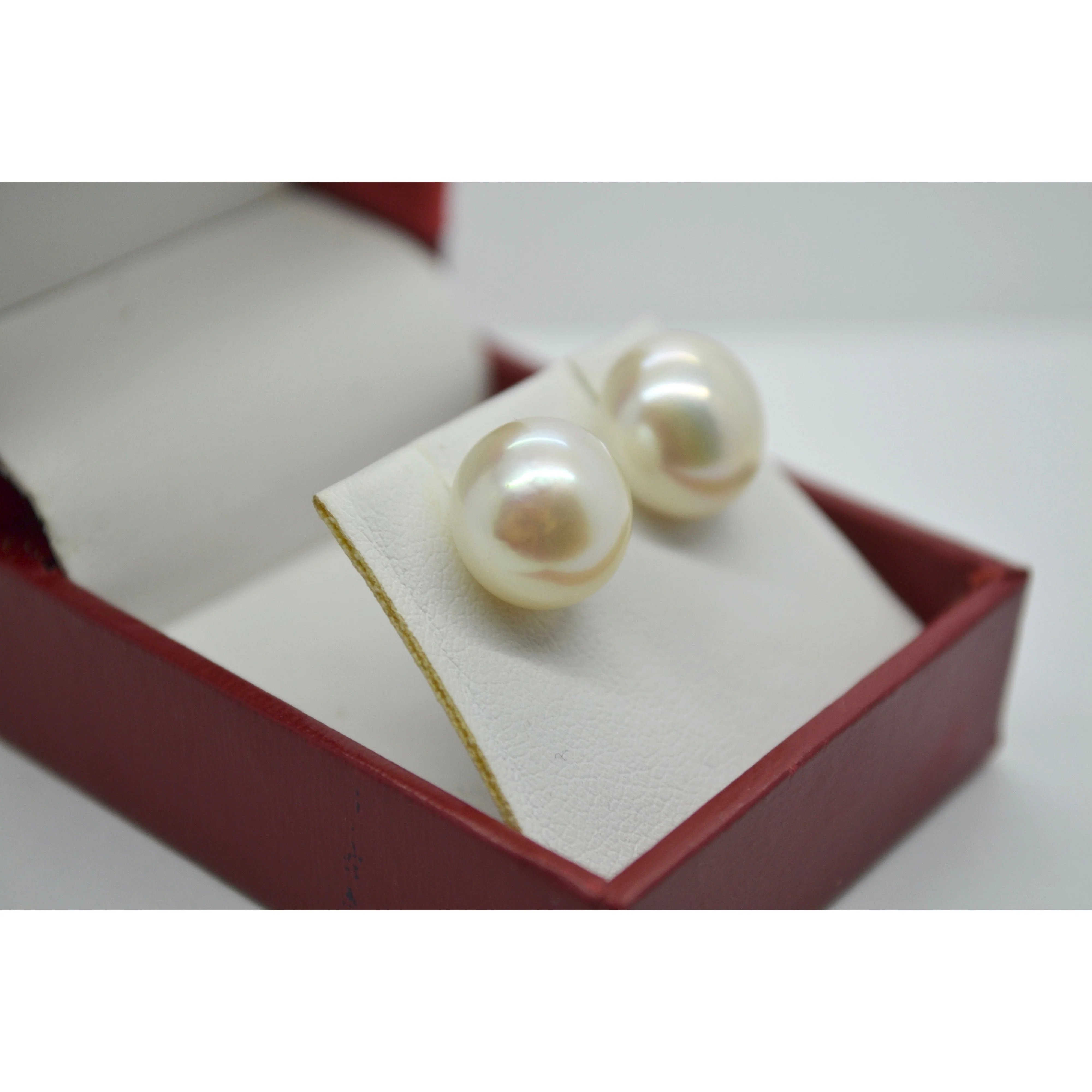 Effy 10mm Pearl & 14K Yellow Gold Stud Earrings - Image 3
