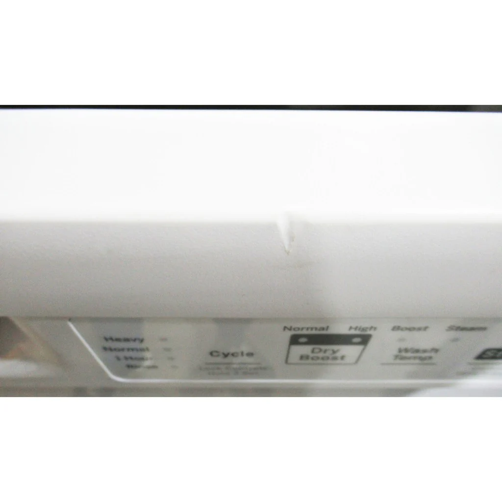 GE 24" Built-In Front Control Dishwasher GDF511PGRWW - Image 6