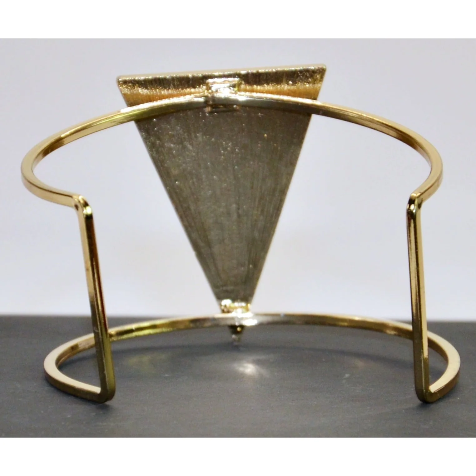 Gold tone triangle medallion cuff bracelet -Cream - Image 4
