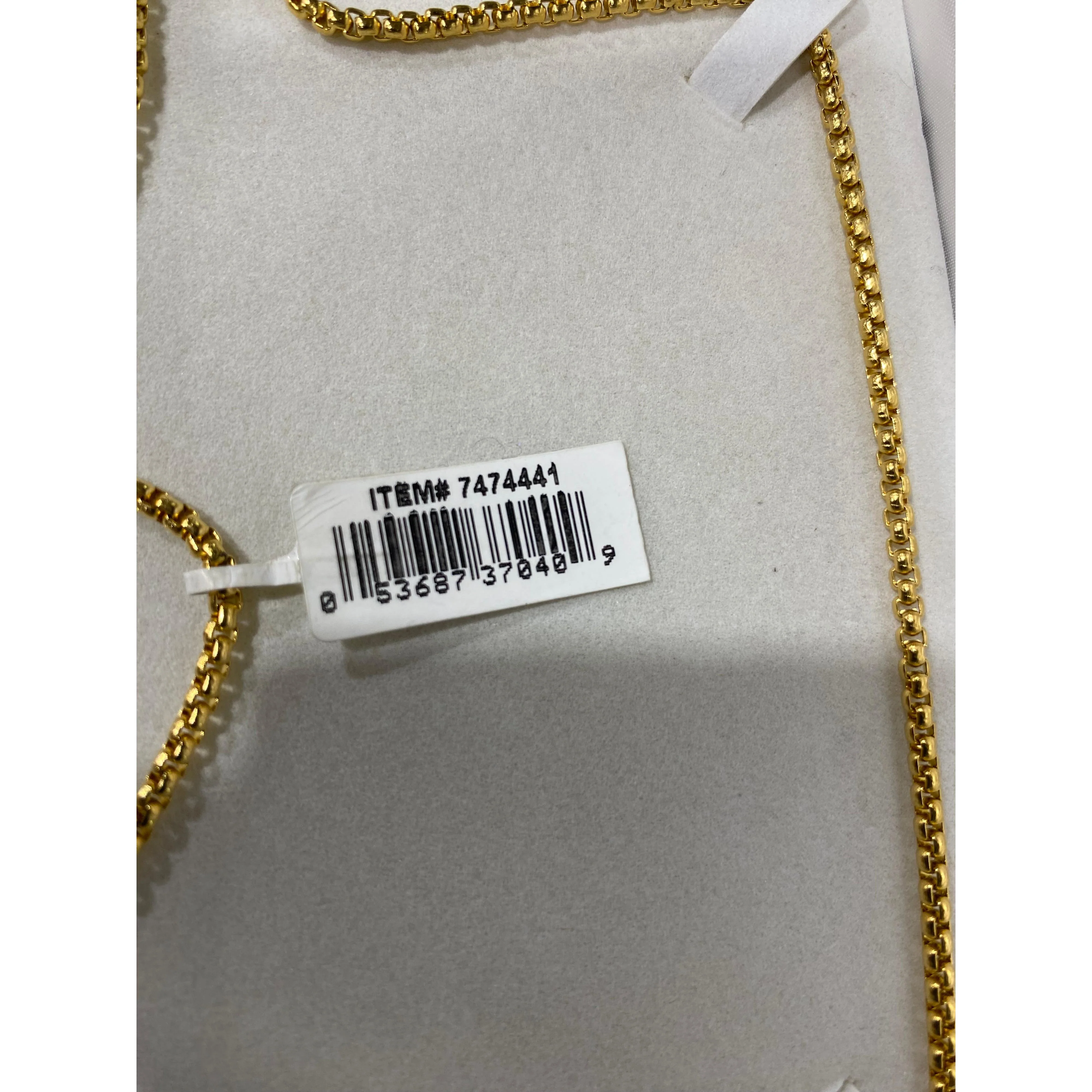 High Polish and Diamond Cut Round Box Chain in Yellow 18K Gold - Image 8