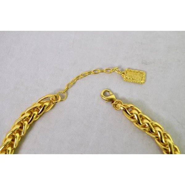 Karine Sultan Elora Braided Link Necklace Gold - Image 4