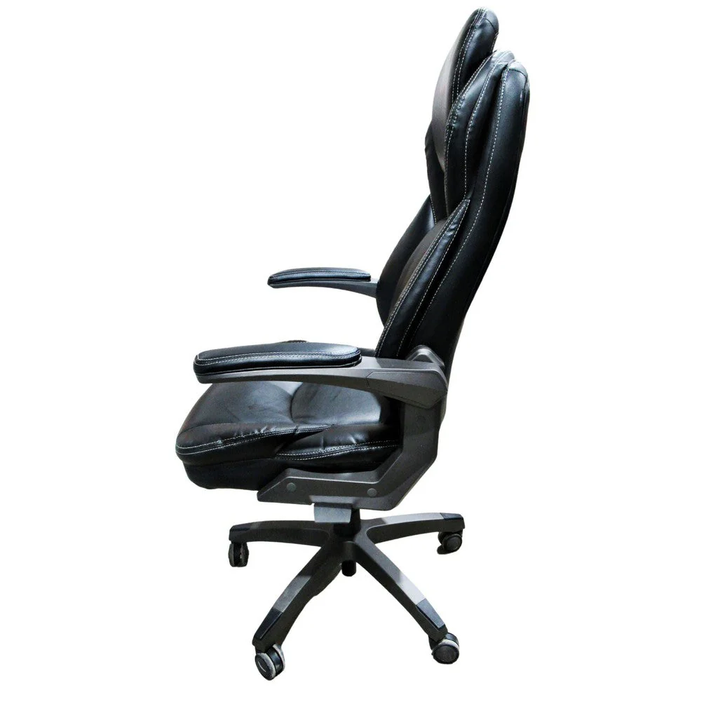 La-Z-Boy Manager Chair with Adjustable Headrest - Image 4