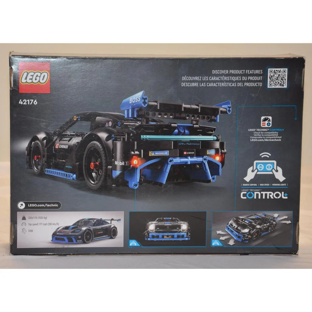 LEGO 42176 Technic Porsche GT4E Performance Racing Car - Image 2