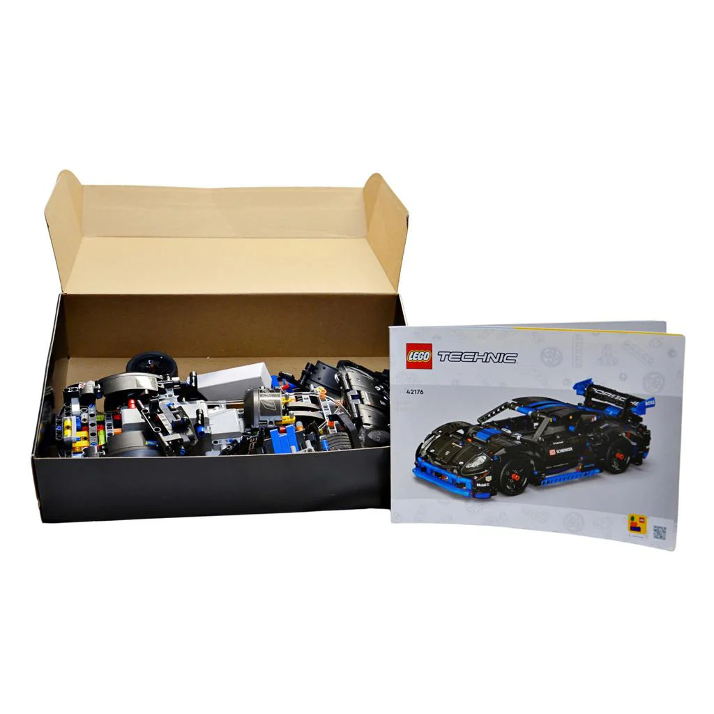 LEGO 42176 Technic Porsche GT4 E-Performance Racing Car - Image 3