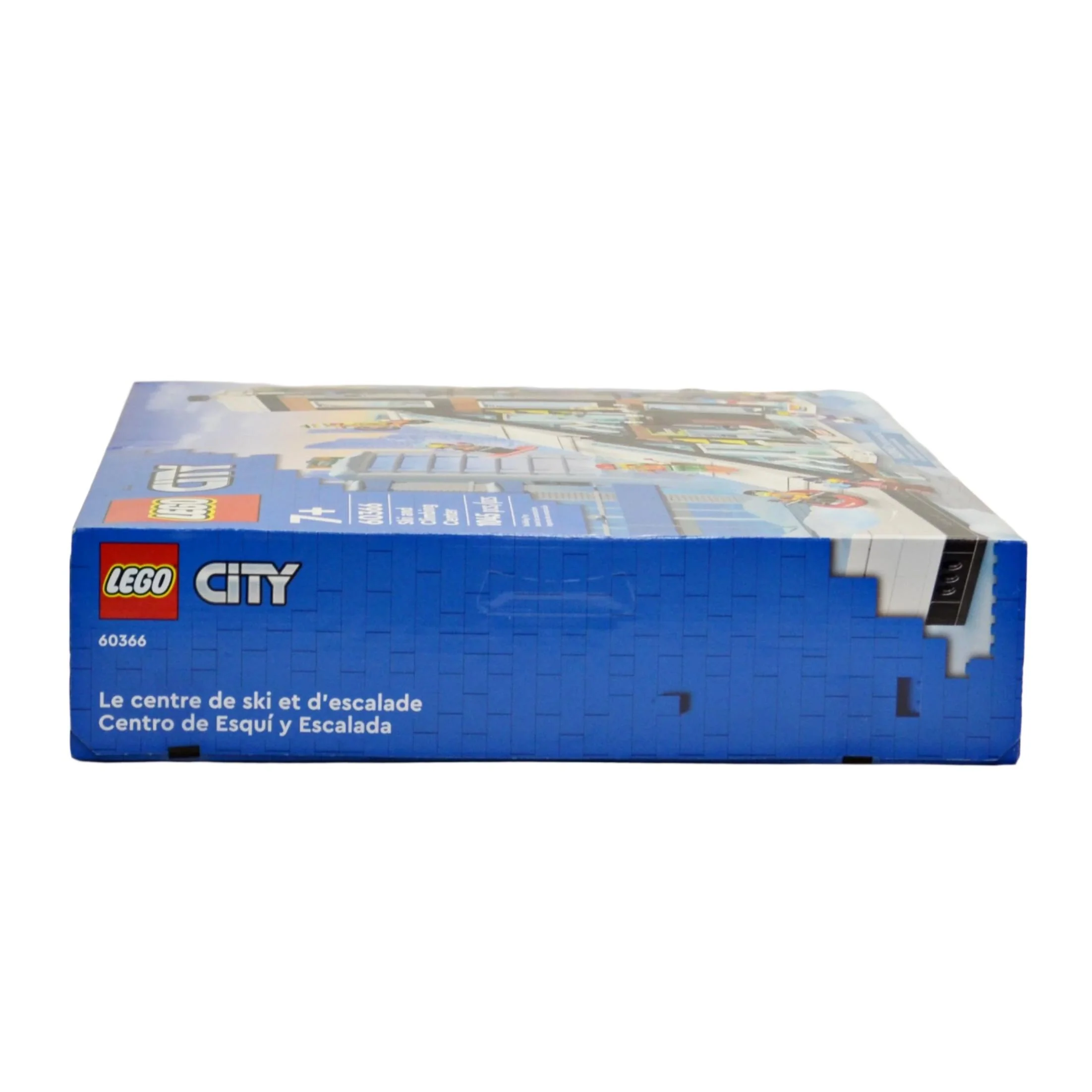 LEGO 60366 City Community Ski and Climbing Center (2023) 1045 pcs - Image 5