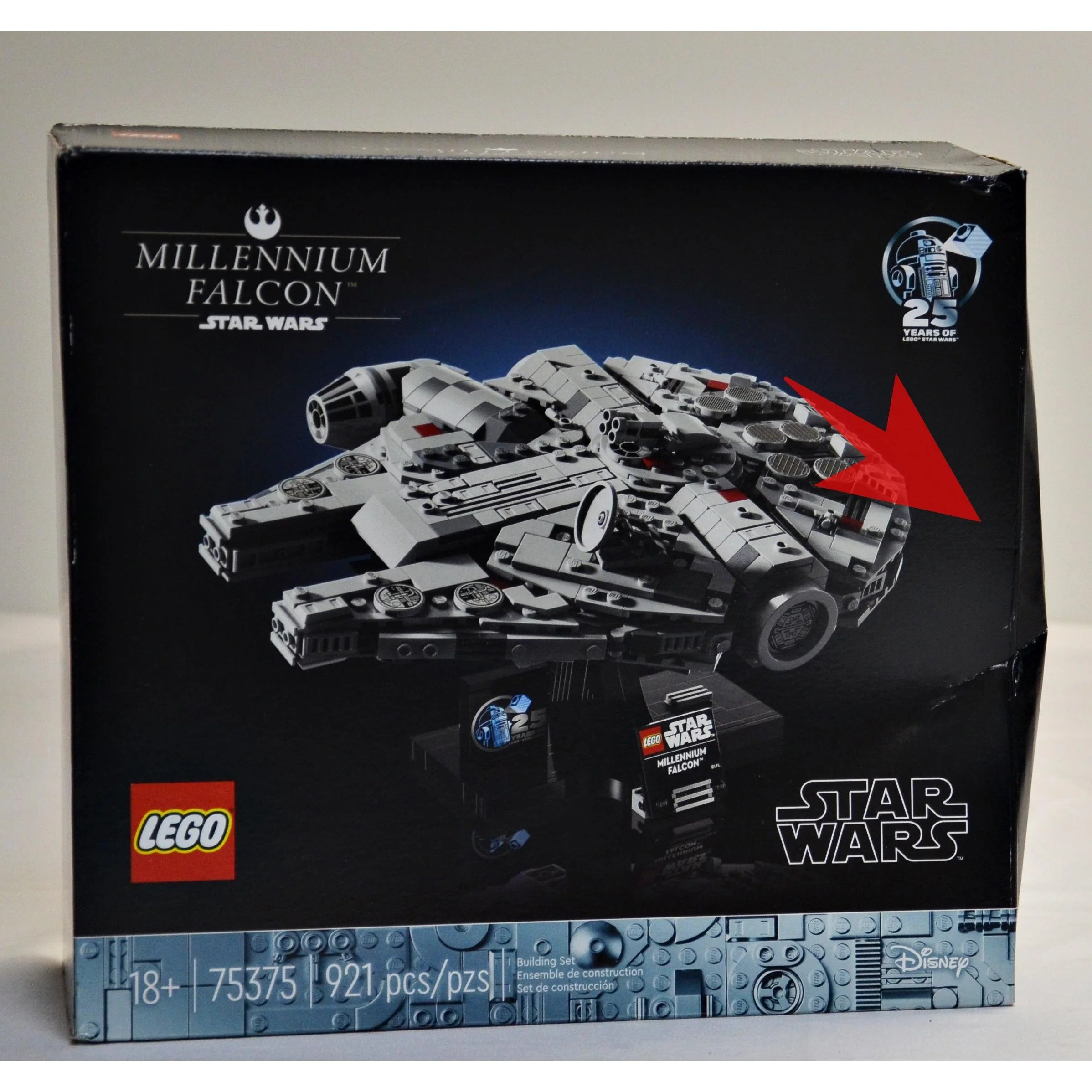 LEGO 75375 Disney Star Wars Millennium Falcon - 921 pcs - Image 7