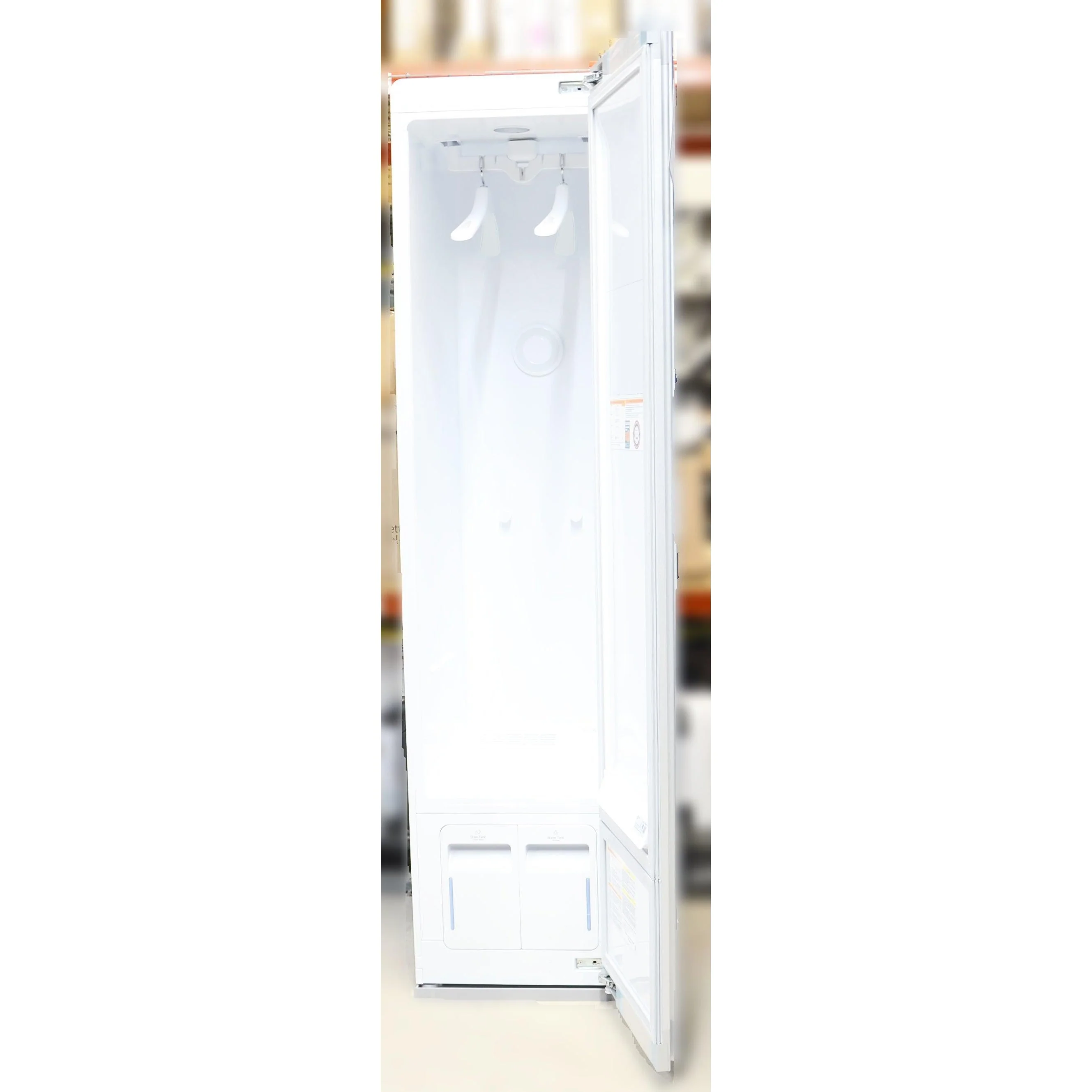 LG Styler - Smart Wi-Fi Enabled Steam Closet - Image 4