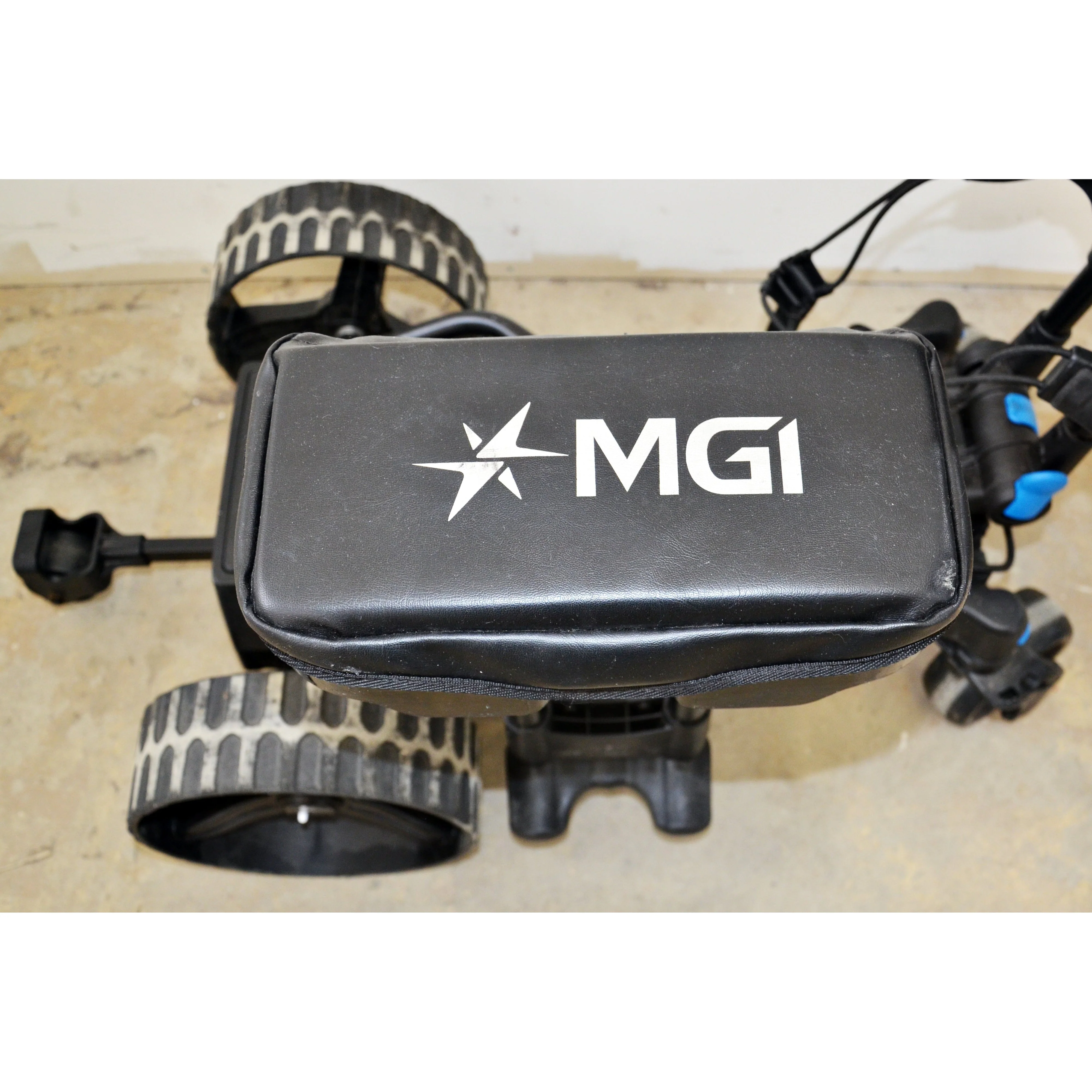 MGI Quad Navigator Remote Controlled Electric Cart - Image 6