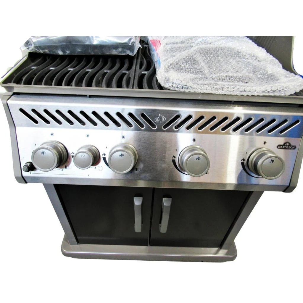 Napoleon Rogue 525 Propane Gas BBQ with Range Side Burner  COS525SBPKSS-2 - Image 8