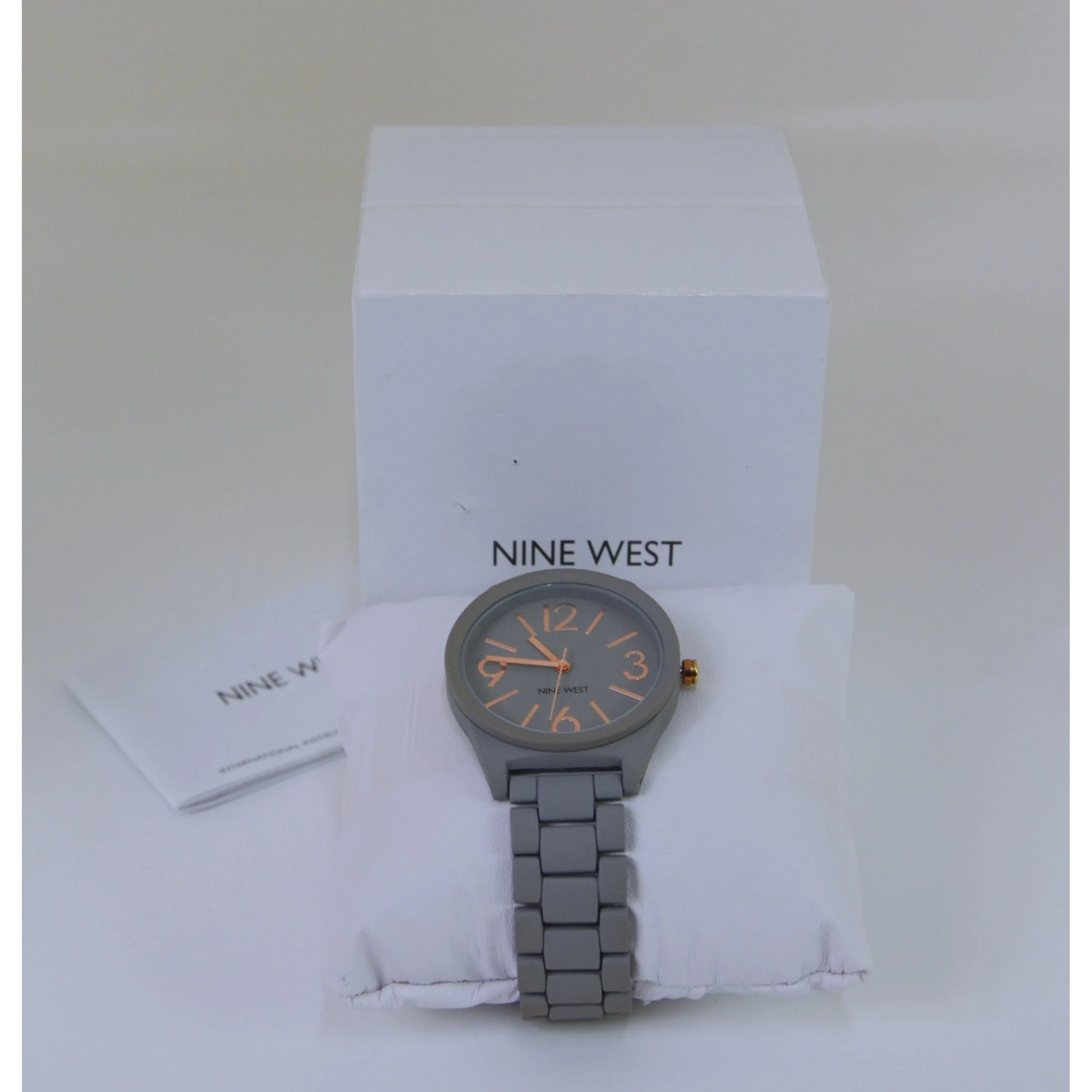 Nine West Ladies Y121E Gray and Rose Gold Quartz Watch - Image 3