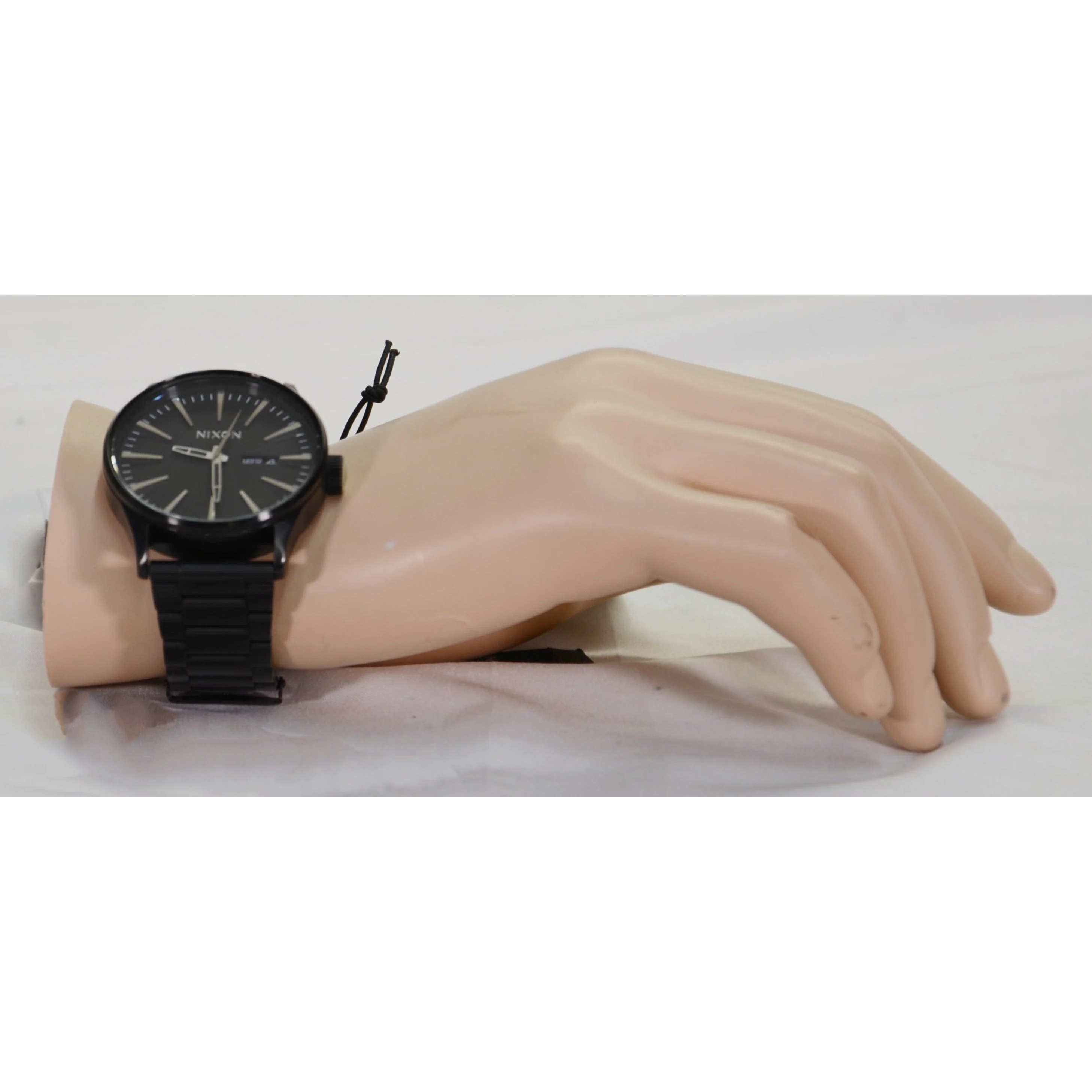Nixon Men's Sentry Bracelet Watch A356-001 - Black - Image 4