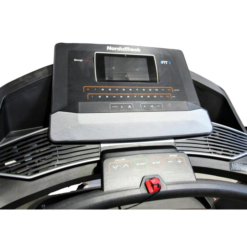 NordicTrack Elite 900 Treadmill *** - Image 2