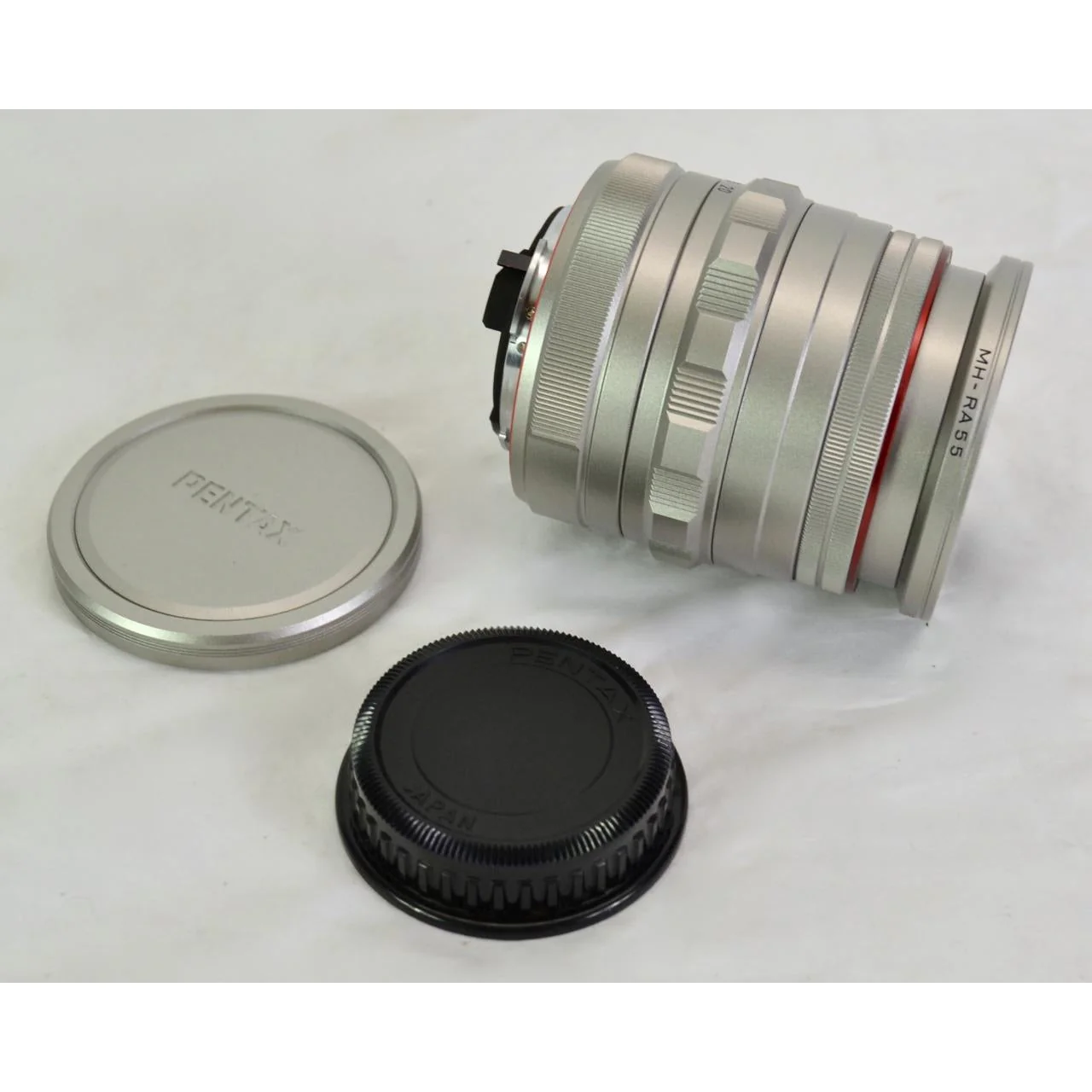 Pentax HD DA 20-40mm f/2.8-4 ED Limited DC WR Lens Silver - Image 7