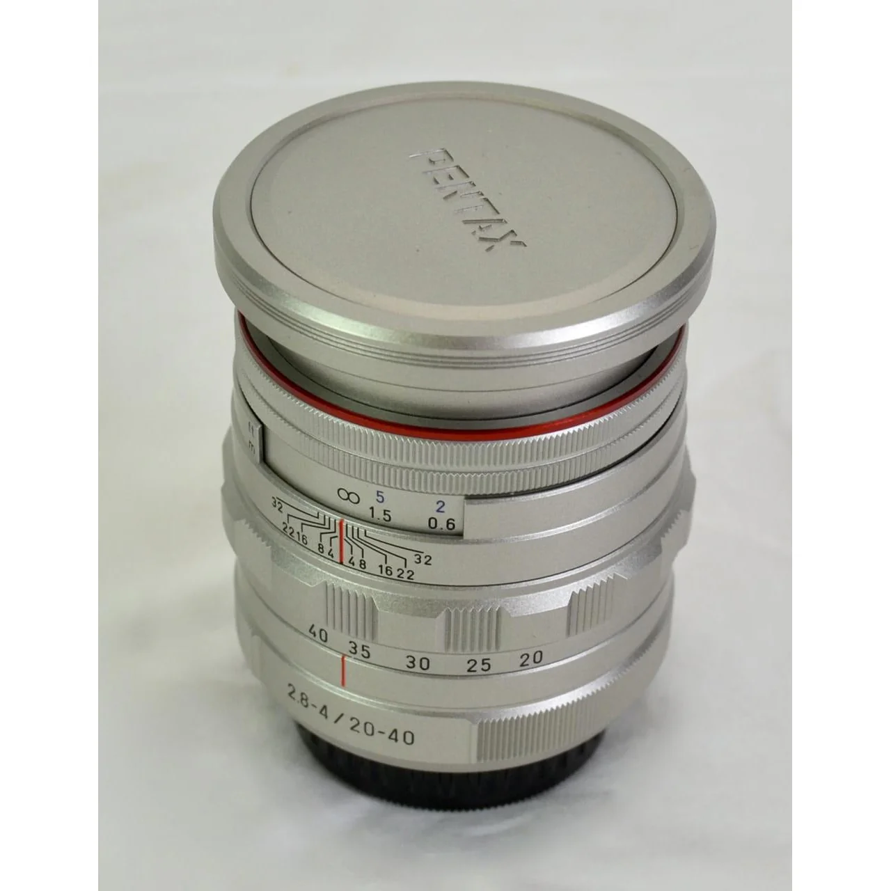 Pentax HD DA 20-40mm f/2.8-4 ED Limited DC WR Lens Silver - Image 8