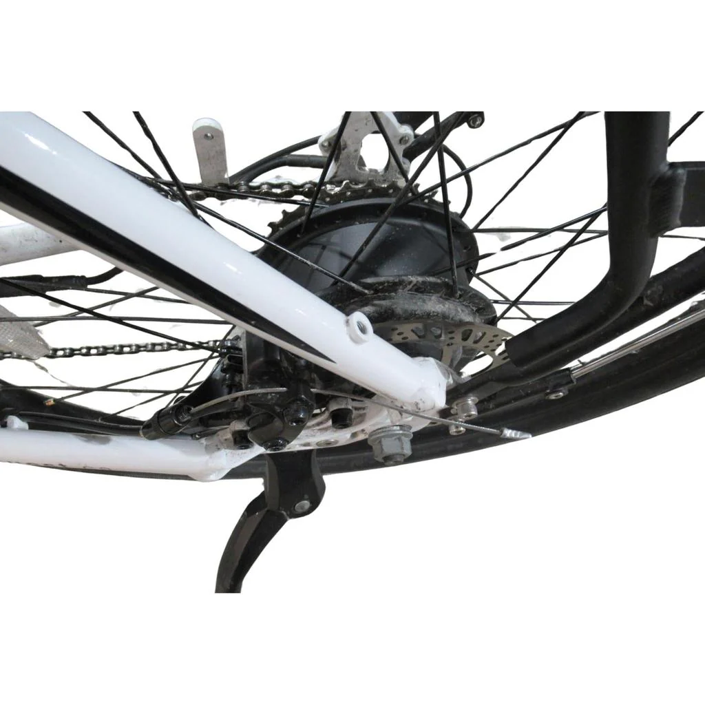 Quest Hub Motor eBike White/Black - Image 6