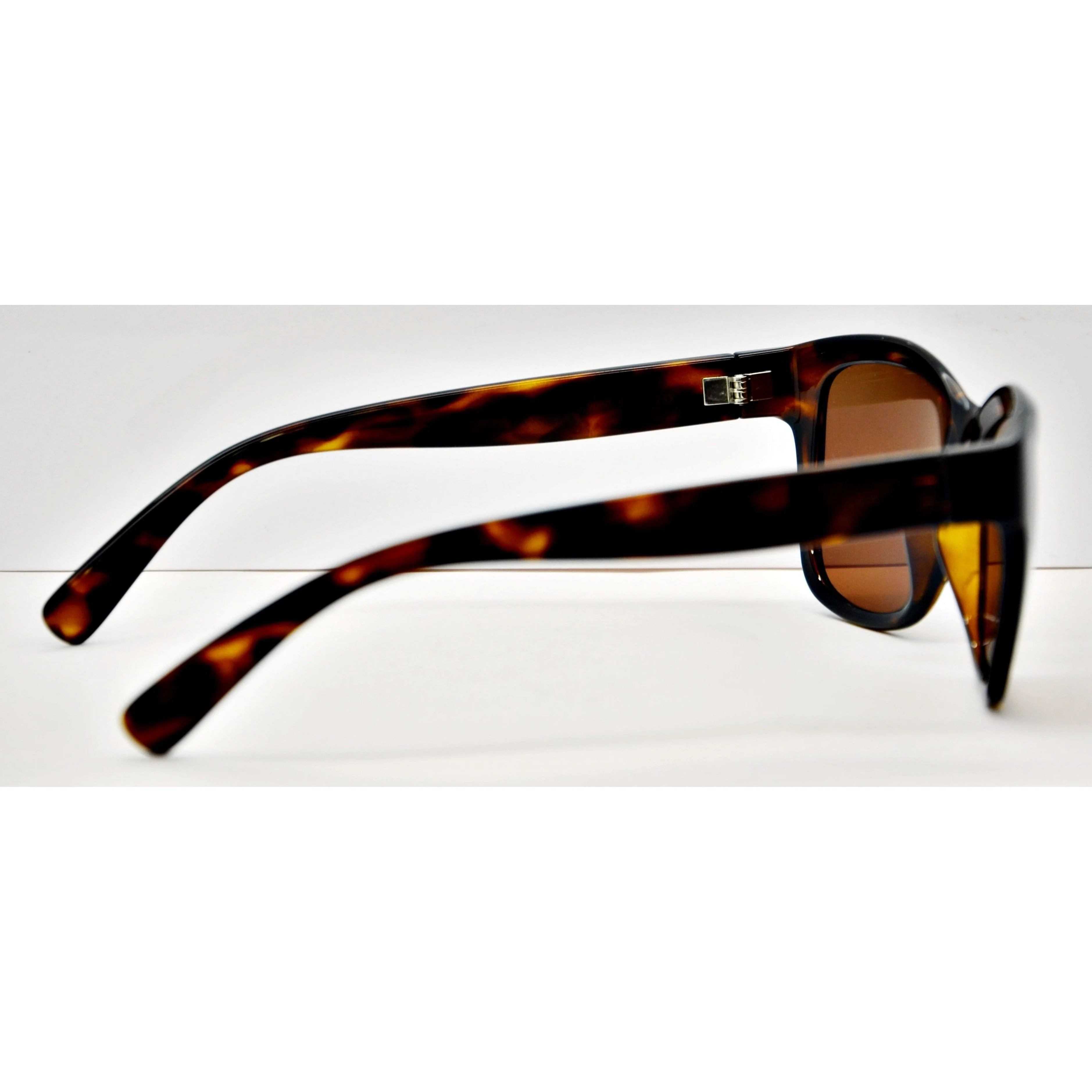 Serengeti Women's Sunglasses - Vanessa Shiny Tortoise - Image 3