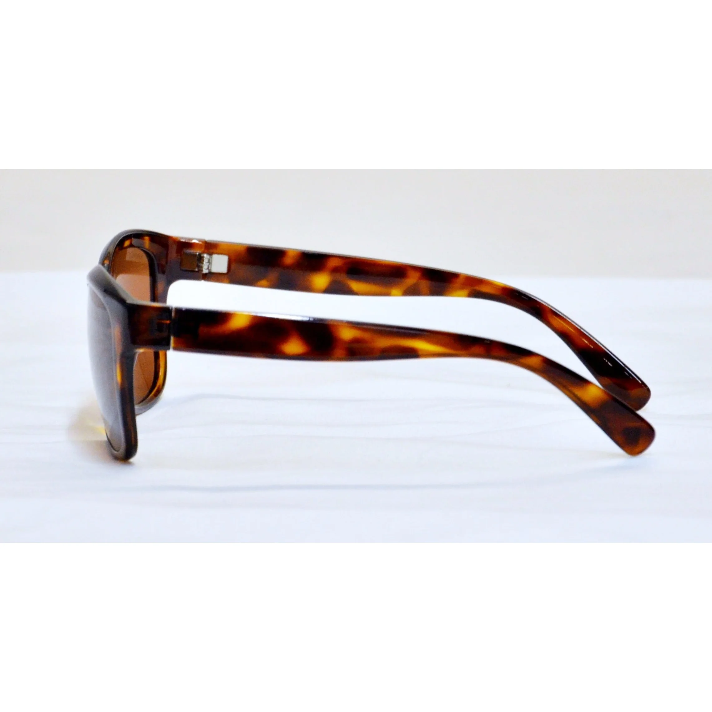 Serengeti Women's Sunglasses - Vanessa Shiny Tortoise - Image 5