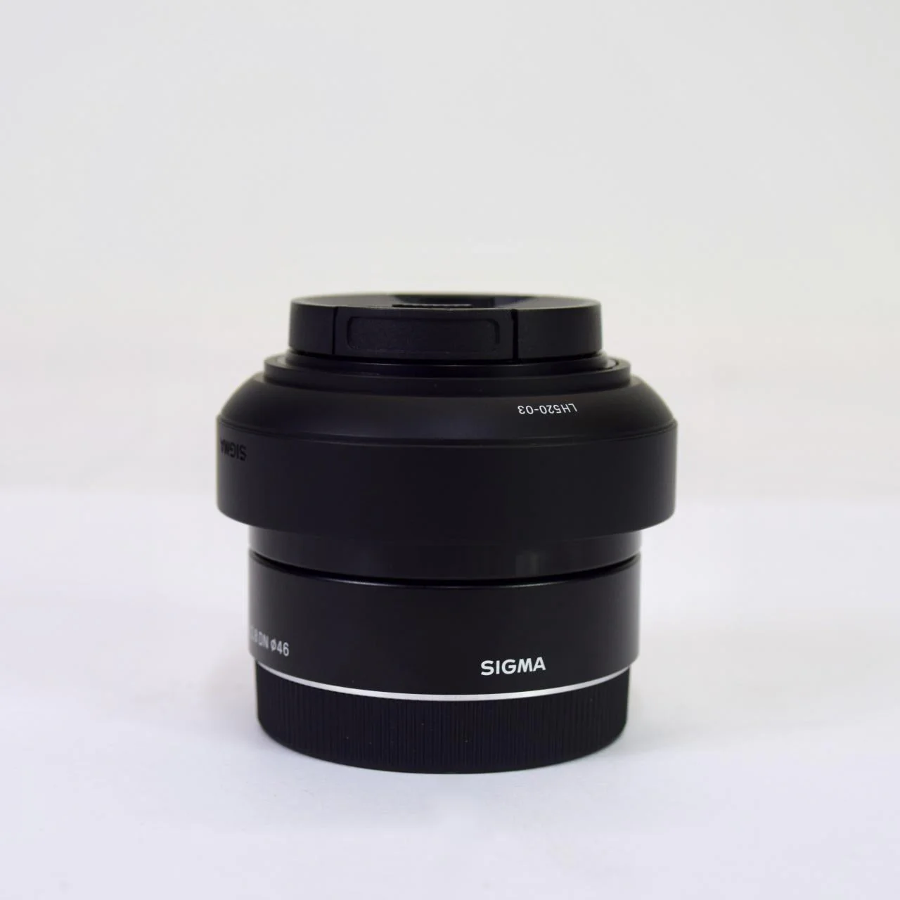 Sigma 19mm F2.8 DN Lens for Sony E Black - Image 3