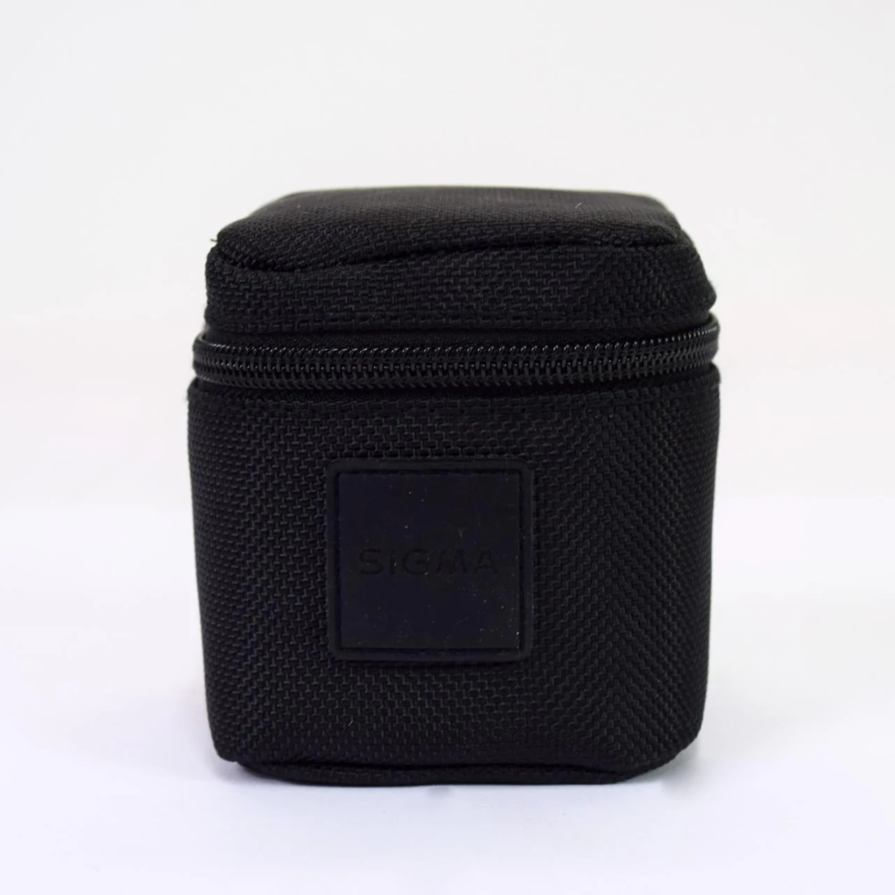 Sigma 19mm F2.8 DN Lens for Sony E Black - Image 9