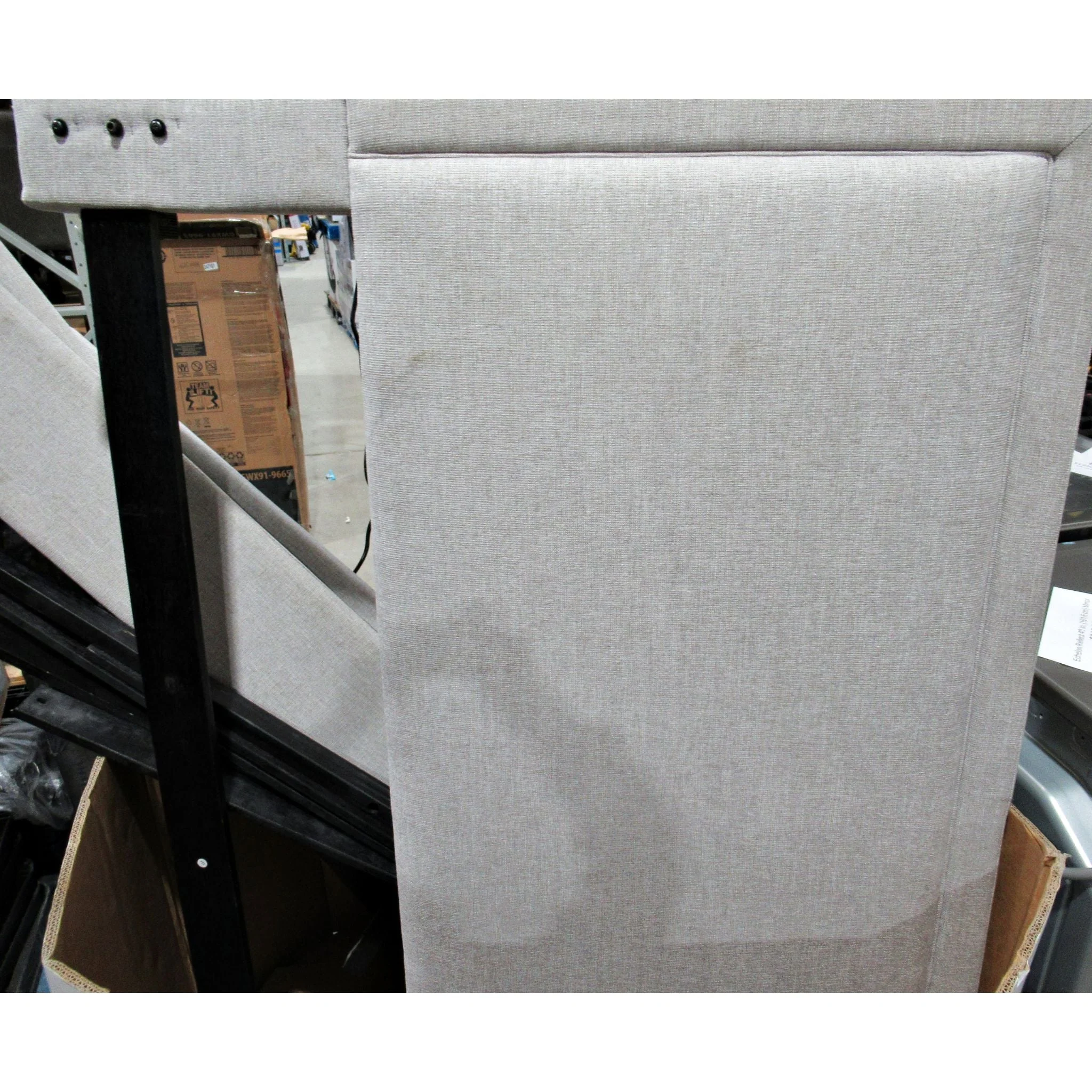 Weldon Upholstered Queen Bed Grey - Image 6