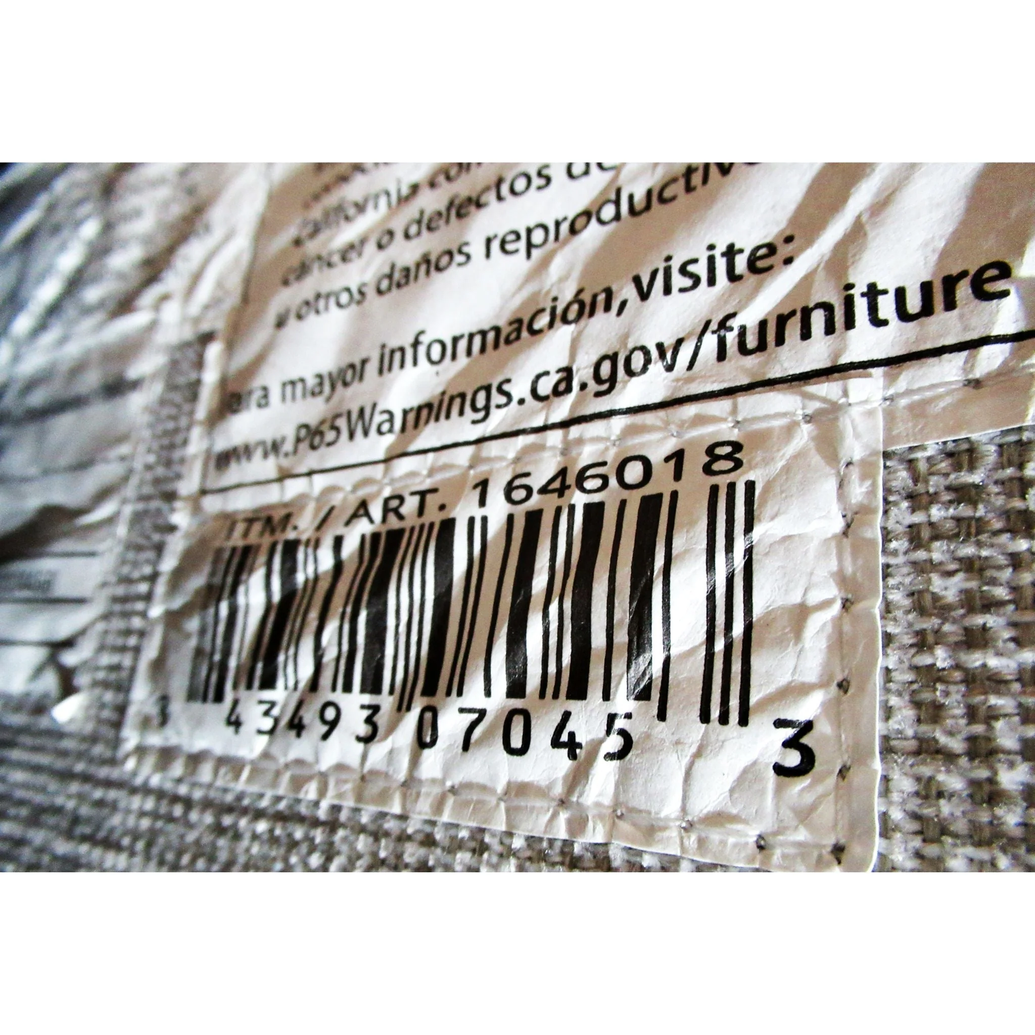 Weldon Upholstered Queen Bed Grey - Image 9