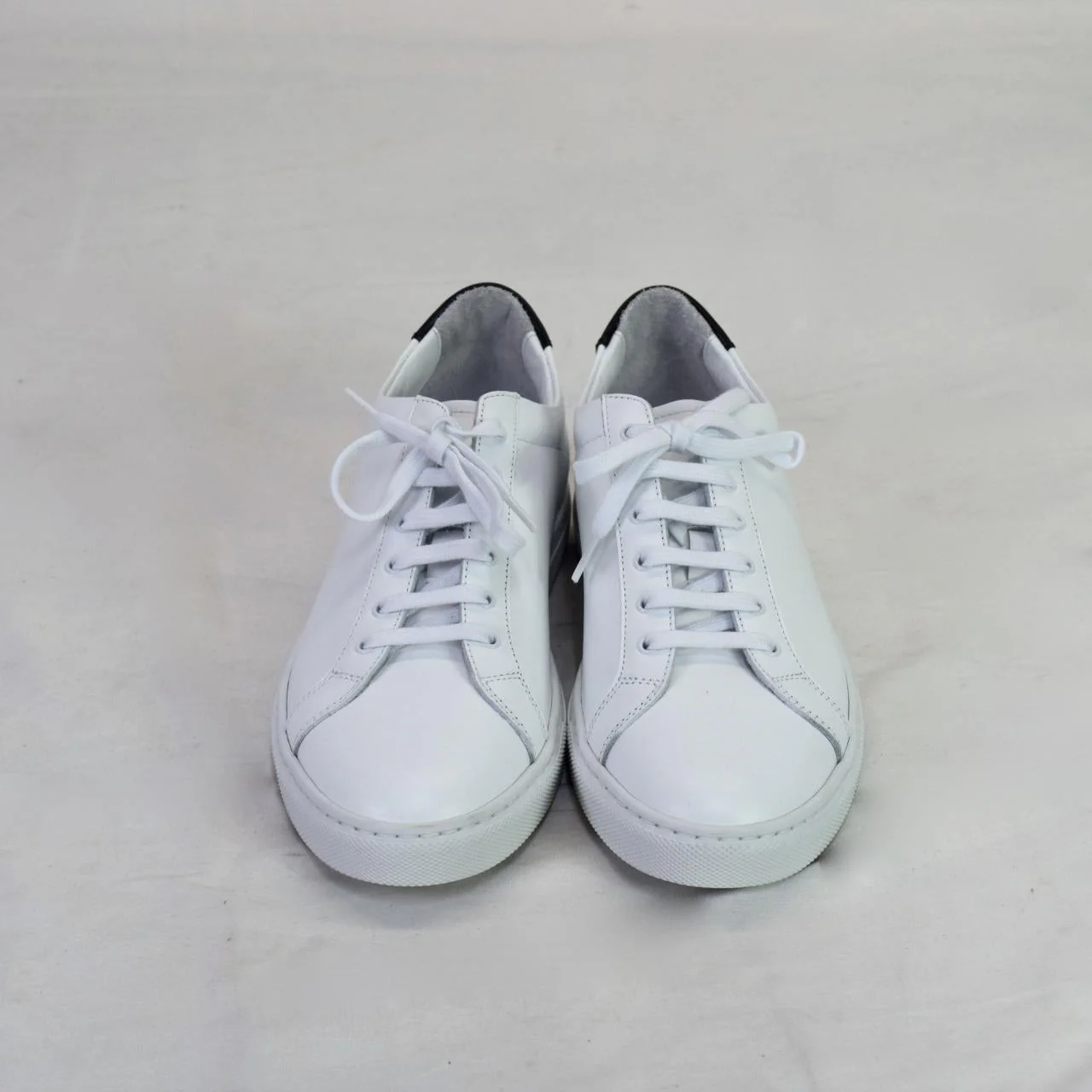 Woman by COMMON PROJECTS Retro Low Leather Sneakers White/Black 10 - Image 5